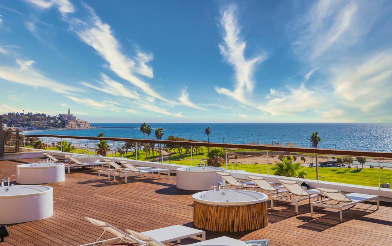 Brown Brut Seafront Hotel, A Member Of Brown Hotels Tel Aviv Bagian luar foto